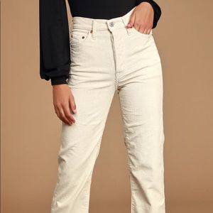 Levi’s Ribcage Straight Ankle Corduroy Pants